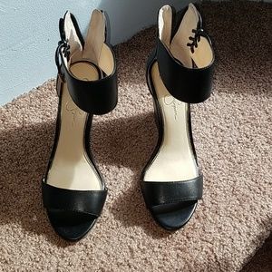 Black Wedges